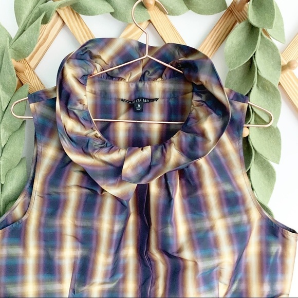 Lafayette 148 Clarissa Plaid Sleeveless Shirt - Picture 3 of 8